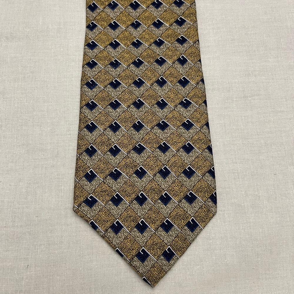 Kenneth‎ Cole Silk Necktie Tie Gold Blue Foulard Geometric 4" Wide Office 90s